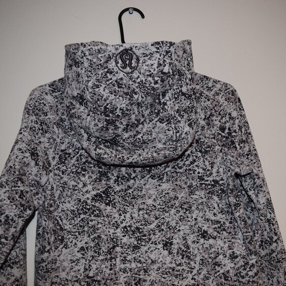 Lululemon scuba hoodie - Picture 2 of 6